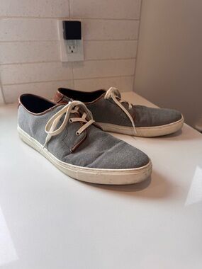 Men's Tommy Hilfiger Size 13 Casual Gray Canvas Lace-Up Sneakers